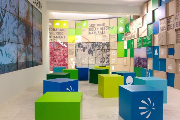 Finmeccanica, Meeting di Rimini