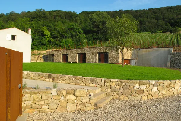 Cantina vinicola ipogea